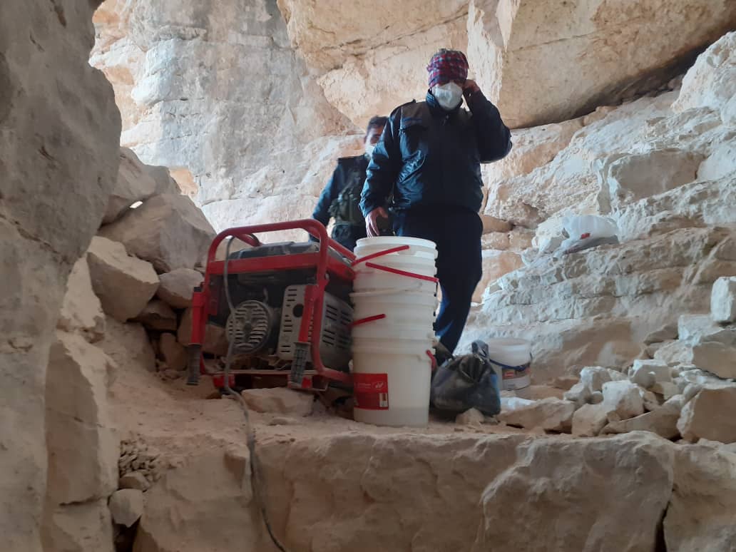 دستگیری ۵ حفار غیرمجاز در کوهدشت/کشف و ضبط مواد منفجره
